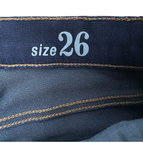 J CREW | NWOT TOOTHPICK JEANS 8” MID-RISE DARK WASH | SIZE: 26 - Picture 10 of 11
